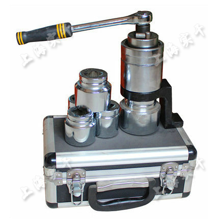 6000N.m��ж��˨�������ذ���,��ж��˨�������ذ��ֱ������r��